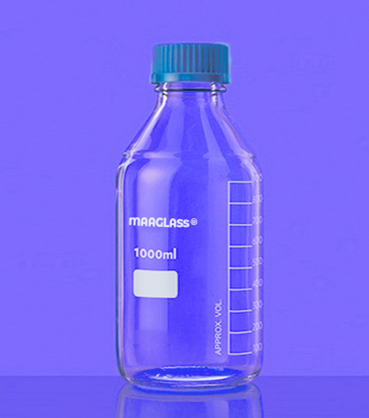 Reagent Bottles Graduated With Screw Cap and Pouring Ring